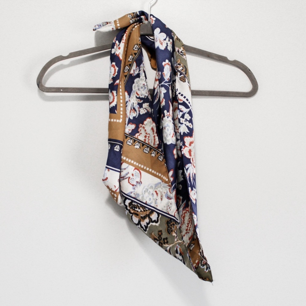 Silky Scarf